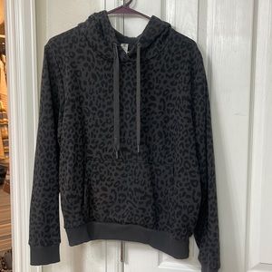 90 Degree By Reflex Black Leopard V-Neck Sweater